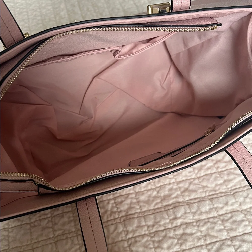 BCBG Blush Pink Paris Bag - Picture 8 of 13